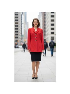 St. John by Marie Gray Blazer Size 6 Red USA Gold Crest Buttons Luxury $825
